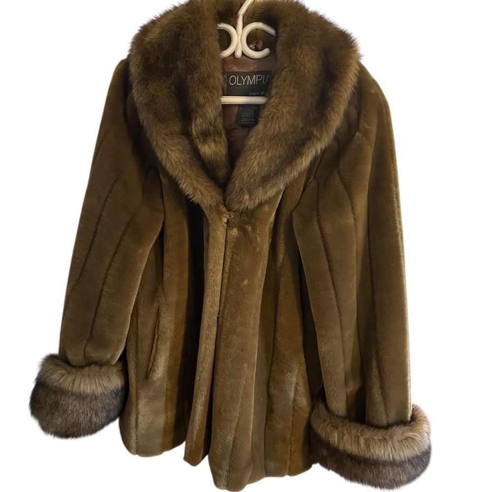 Elegant Brown Faux Fur Teddy Jacket for Women size medium